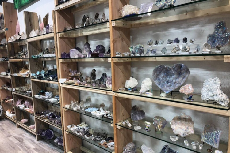 Venice Beach Shopping: Home Goods, Crystals and More